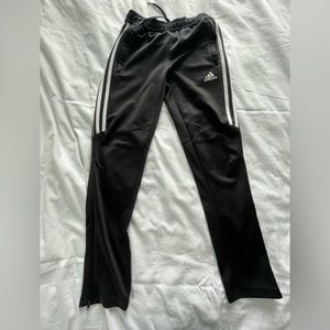 Adidas Black Athletic Pants.  Elastic waistband. Pockets. Boys size 11-12. EUC